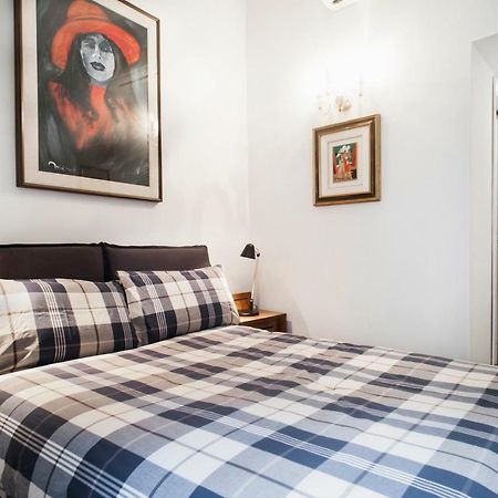 Santa Cecilia Apartment In Via Del Corso Rome Exterior photo